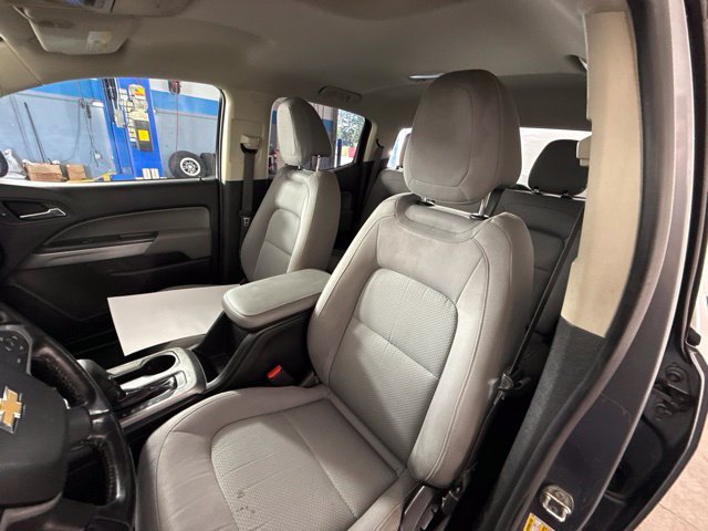 Used 2018 Chevrolet Colorado LT AWD/4WD image 16