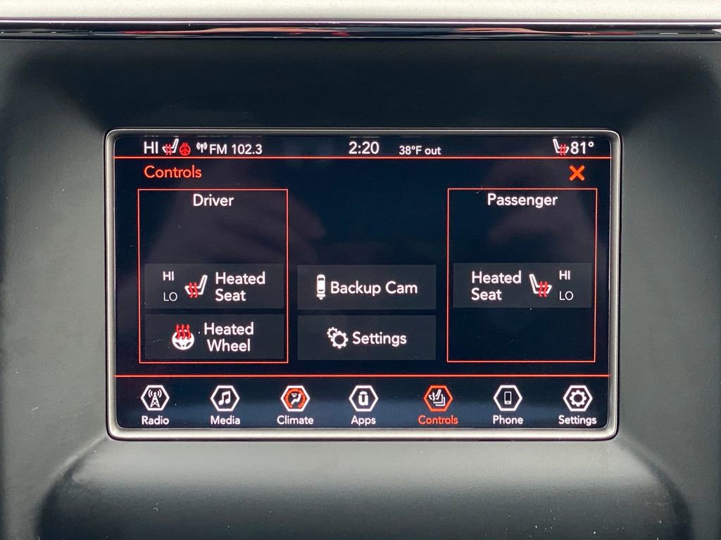 Used 2018 Jeep Grand Cherokee Limited image 24