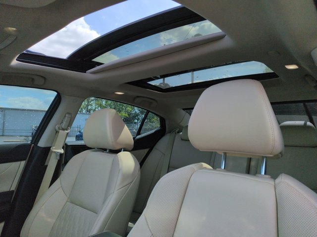 Certified 2023 Nissan Maxima Platinum w/ Sport Mat Group FWD image 29