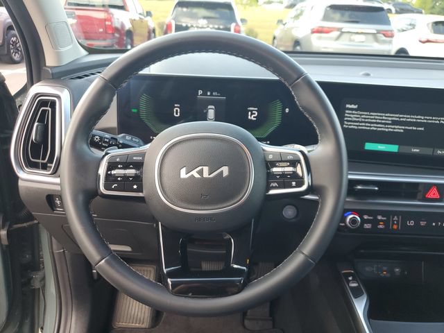 Used 2025 Kia Sorento EX AWD/4WD image 28