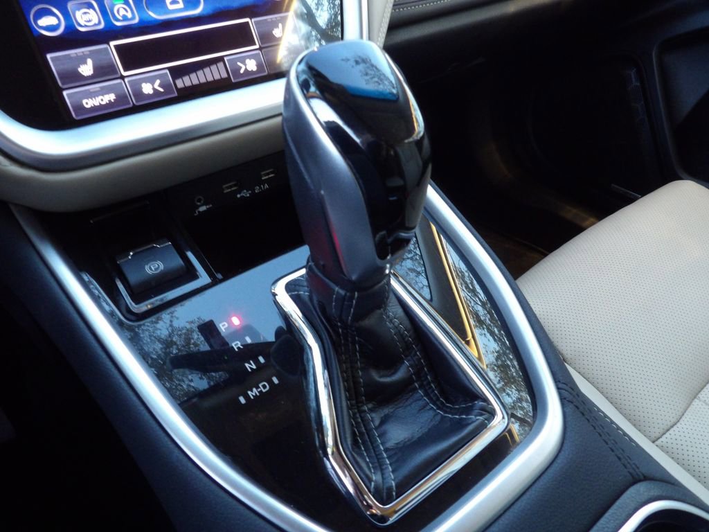 Used 2020 Subaru Outback Limited w/ Popular Package #2 image 29