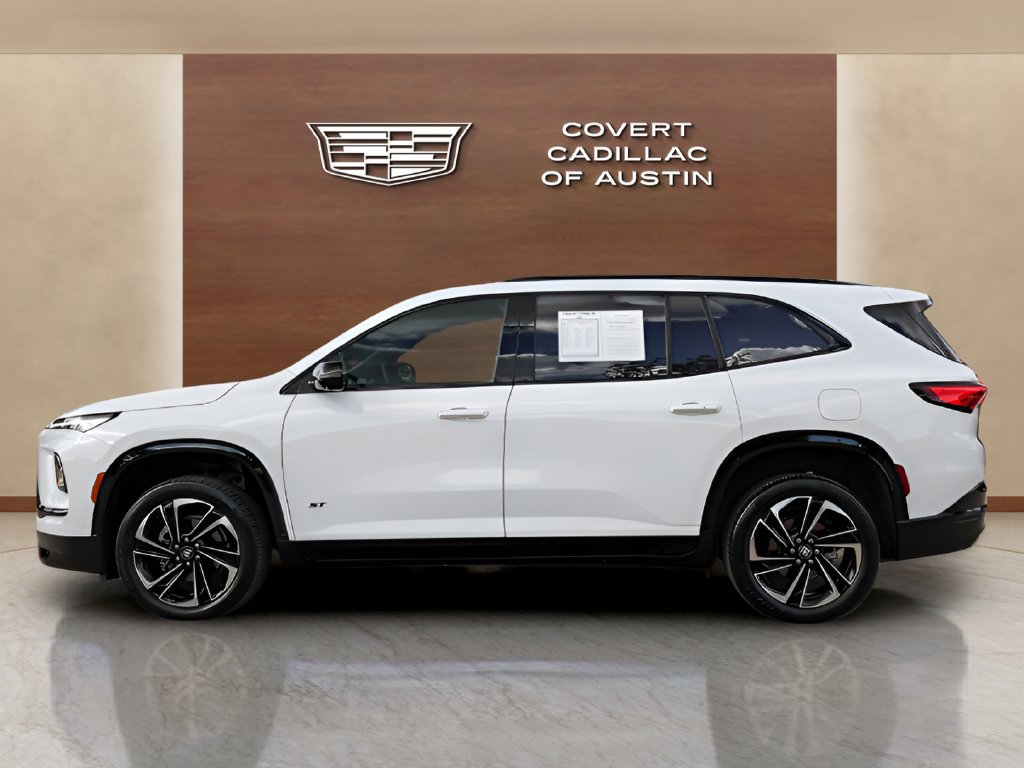 Used 2026 Buick Enclave Sport Touring w/ Power Package FWD image 2