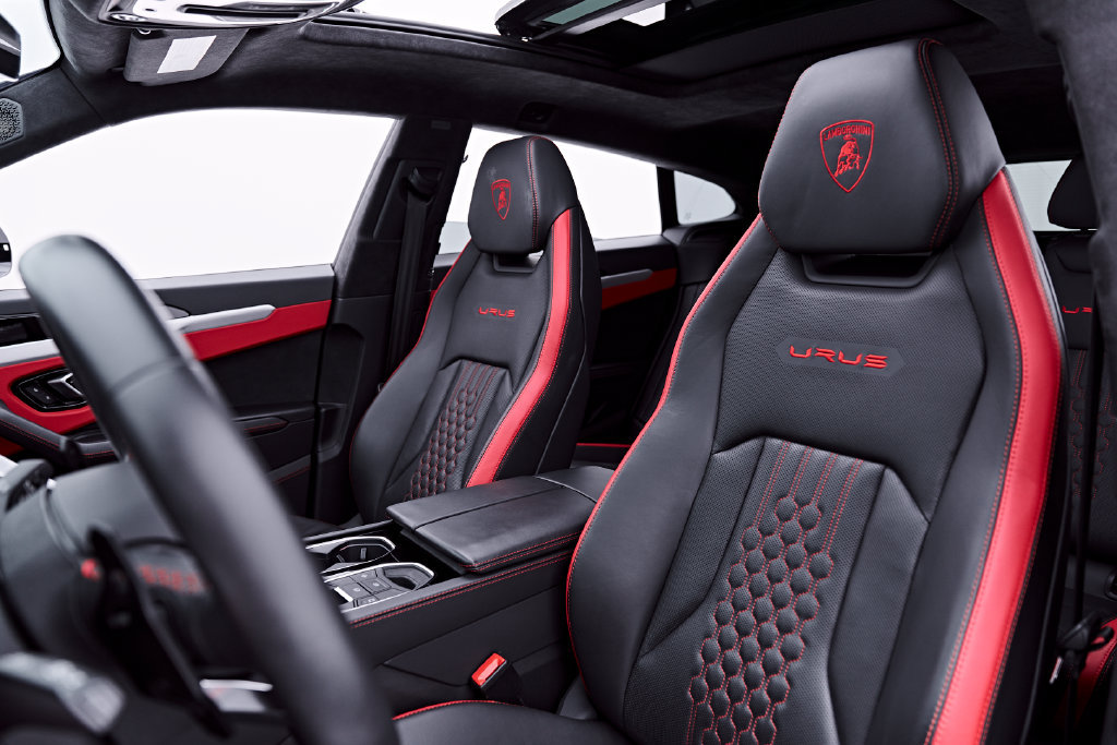 Used 2023 Lamborghini Urus S AWD/4WD image 54