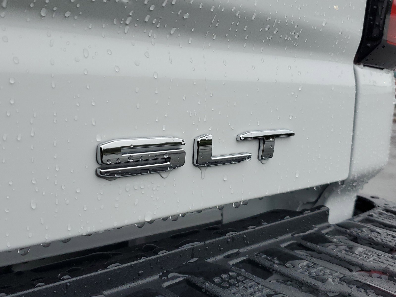 New 2025 GMC Sierra 2500 SLT w/ SLT Premium Package image 7