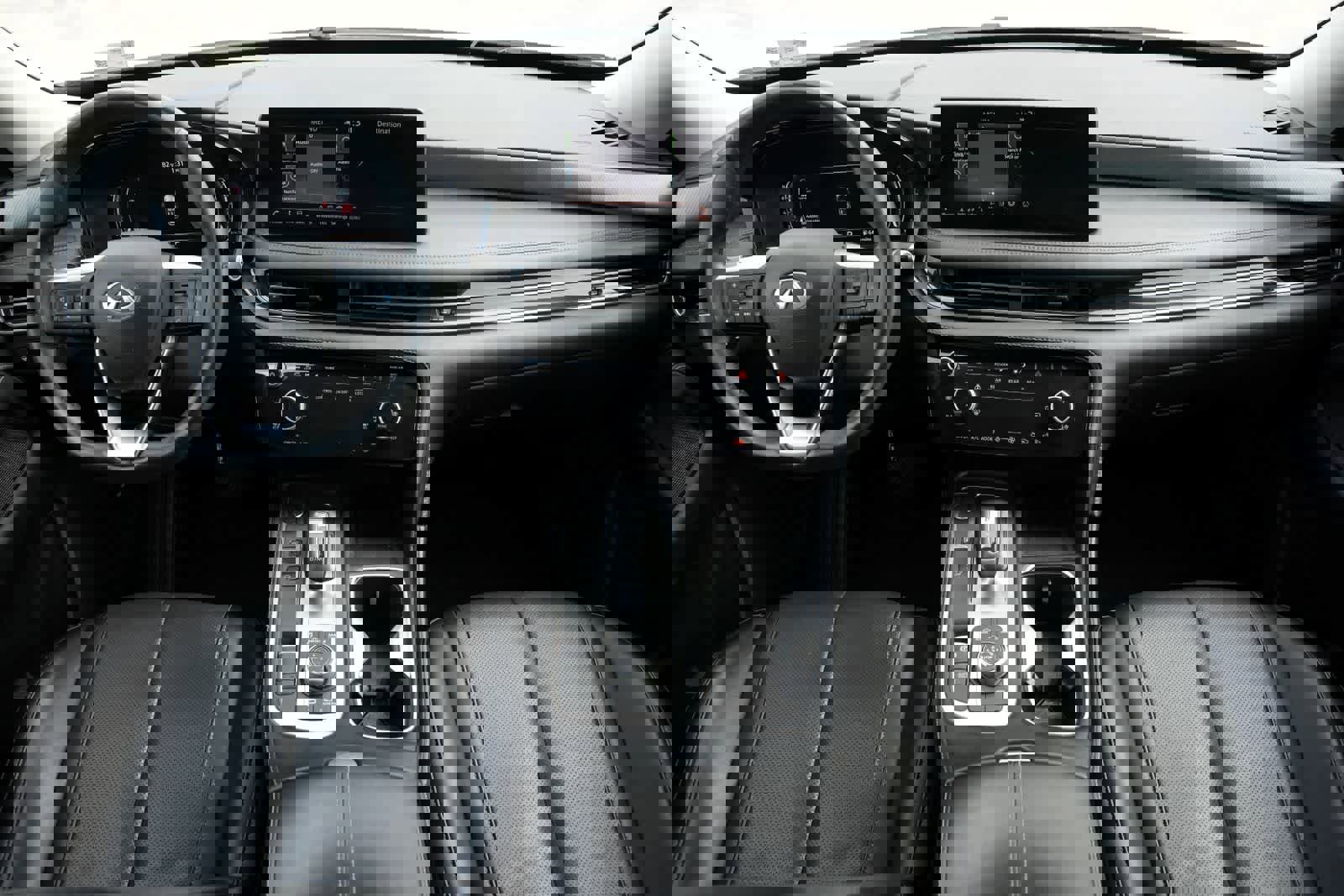 Certified 2024 INFINITI QX60 Luxe image 7