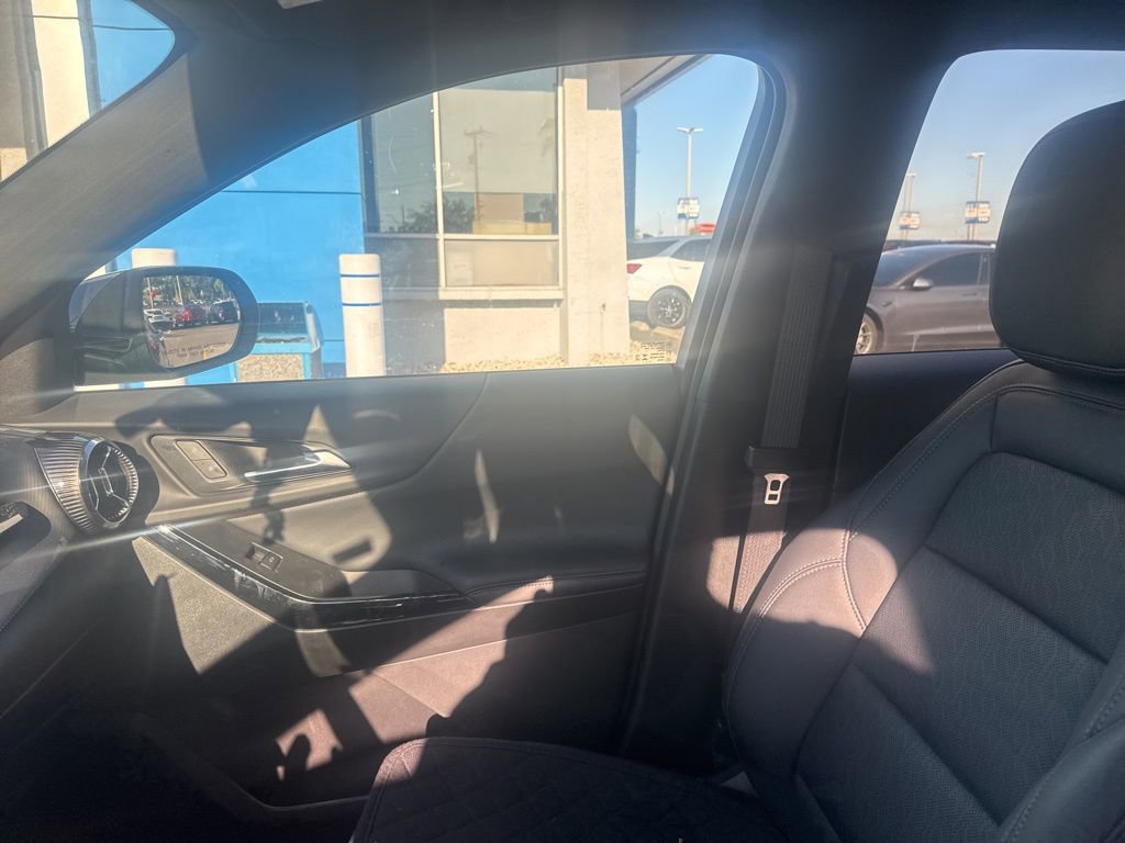 Used 2026 Chevrolet Equinox LT w/ Convenience Package II image 19