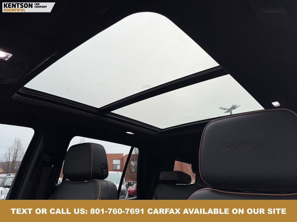 Used 2024 GMC Yukon AT4 w/ AT4 Premium Plus Package image 24