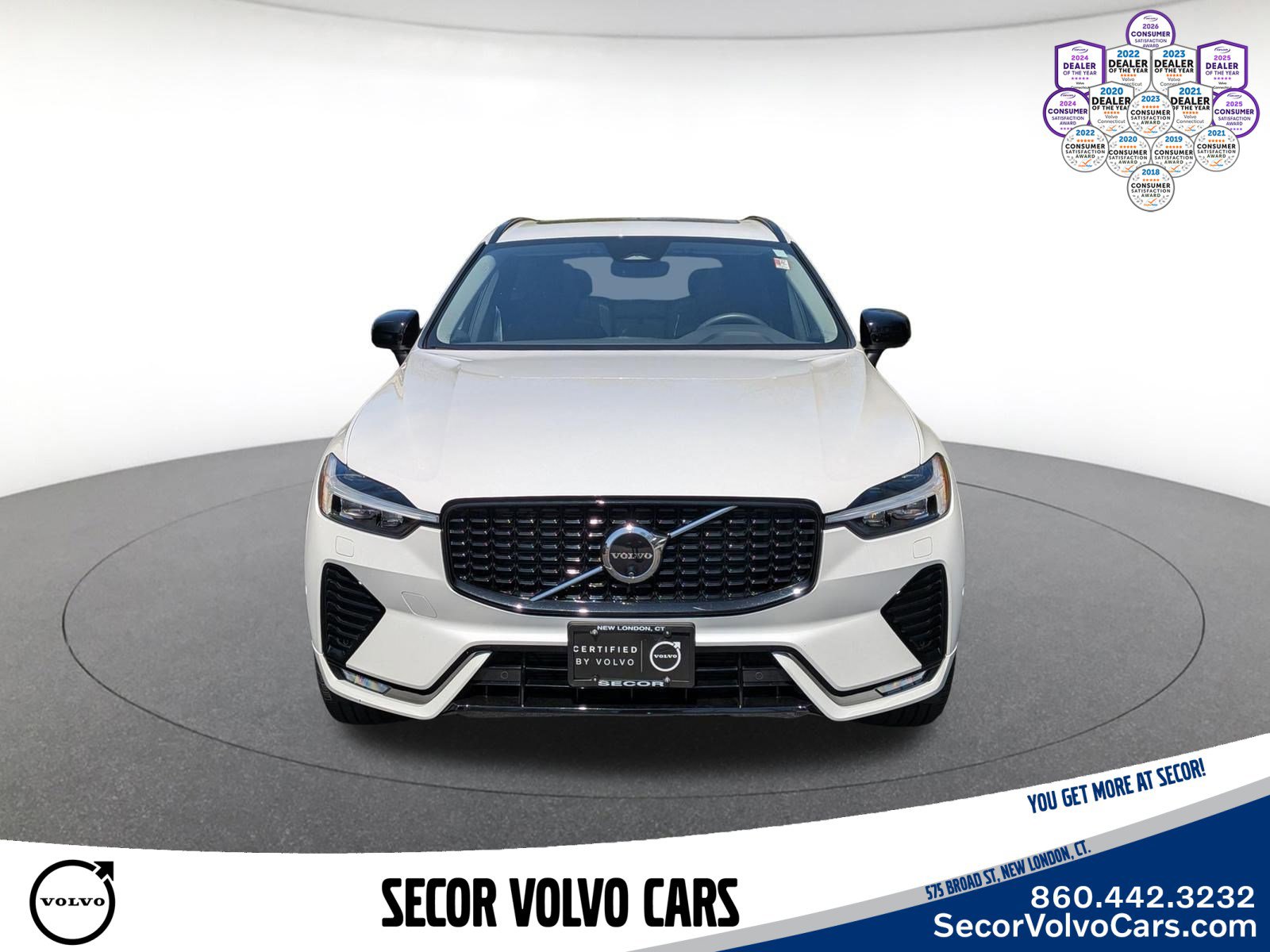 Certified 2024 Volvo XC60 B5 Plus w/ Protection Package Premier AWD/4WD image 2