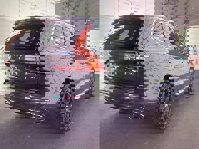 Used 2018 Volvo XC60 T6 Inscription w/ Luxury Seat Package image 6