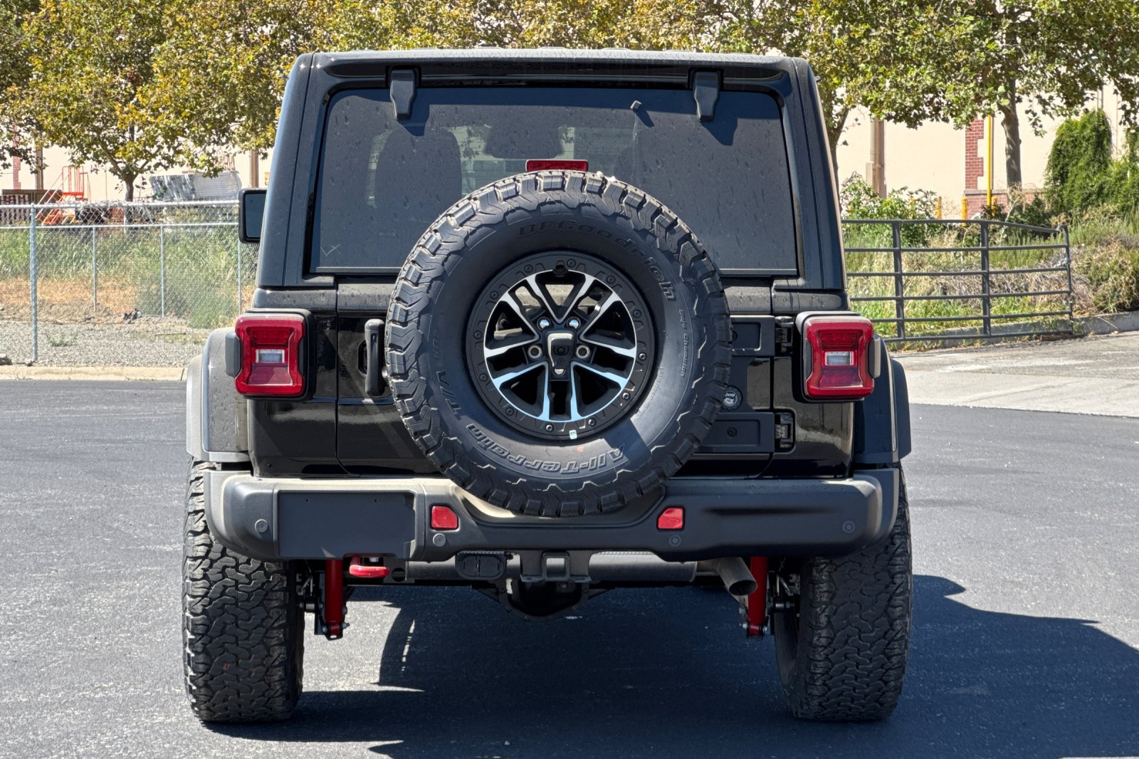 New 2026 Jeep Wrangler Unlimited Rubicon AWD/4WD image 4