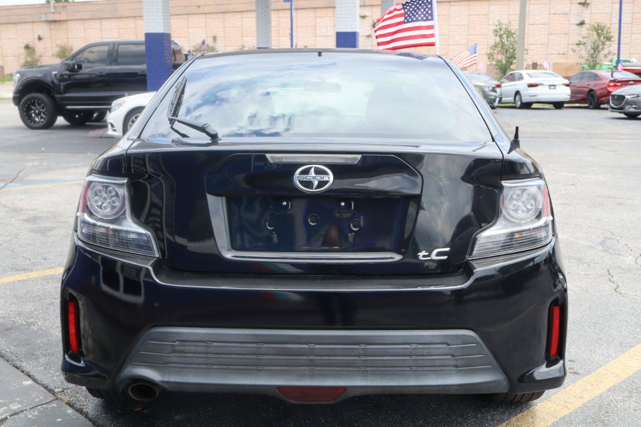 Used 2016 Scion tC FWD image 7