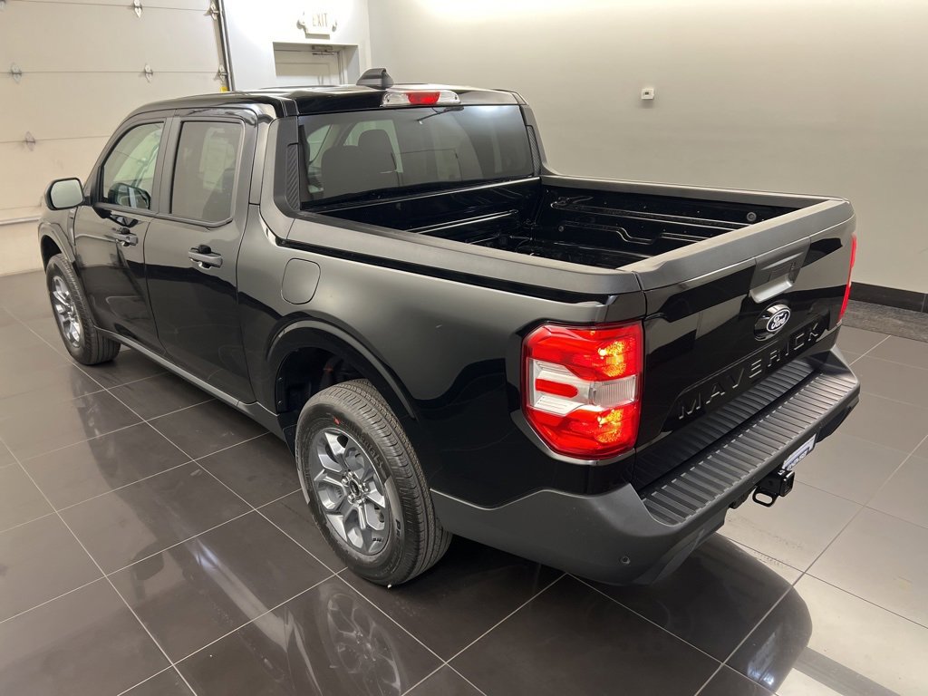 New 2025 Ford Maverick XLT w/ XLT Luxury Package image 4