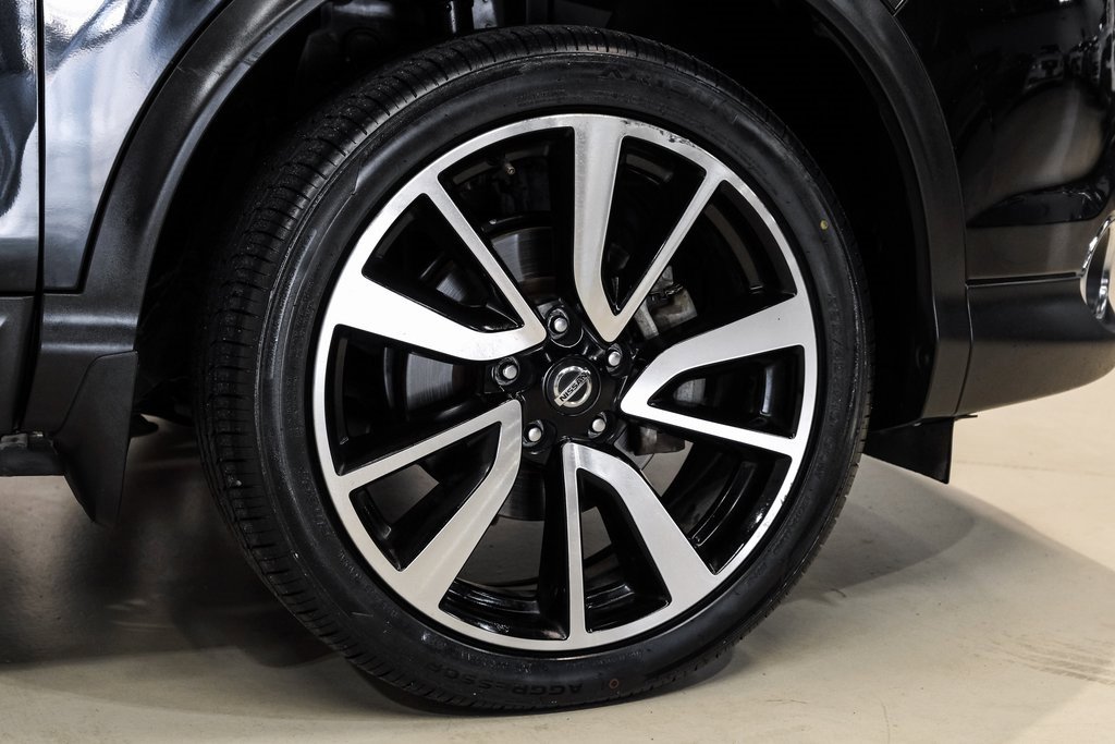 Used 2019 Nissan Rogue Sport SL w/ Premium Package image 61