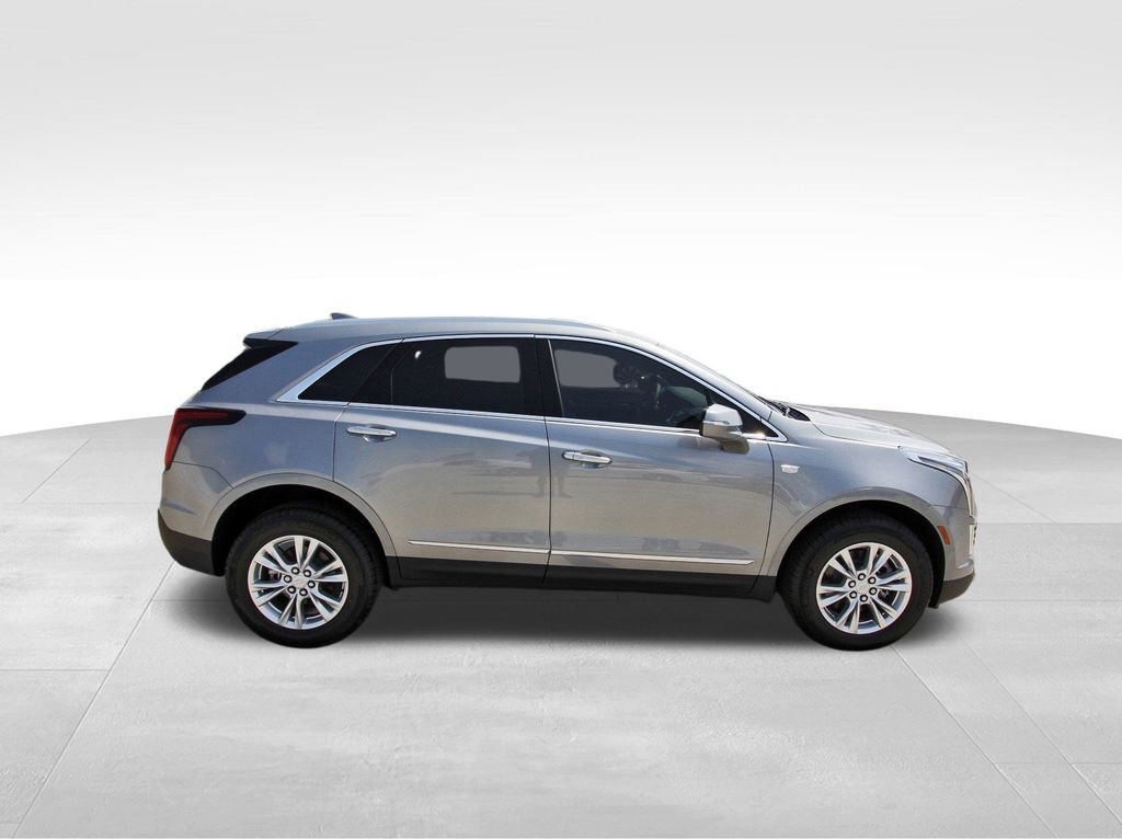 New 2025 Cadillac XT5 Luxury image 5