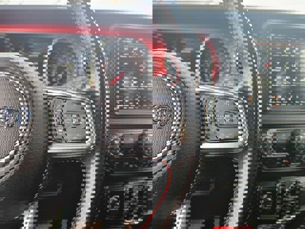 Used 2021 Jeep Wrangler Unlimited Rubicon w/ Dual Top Group image 24