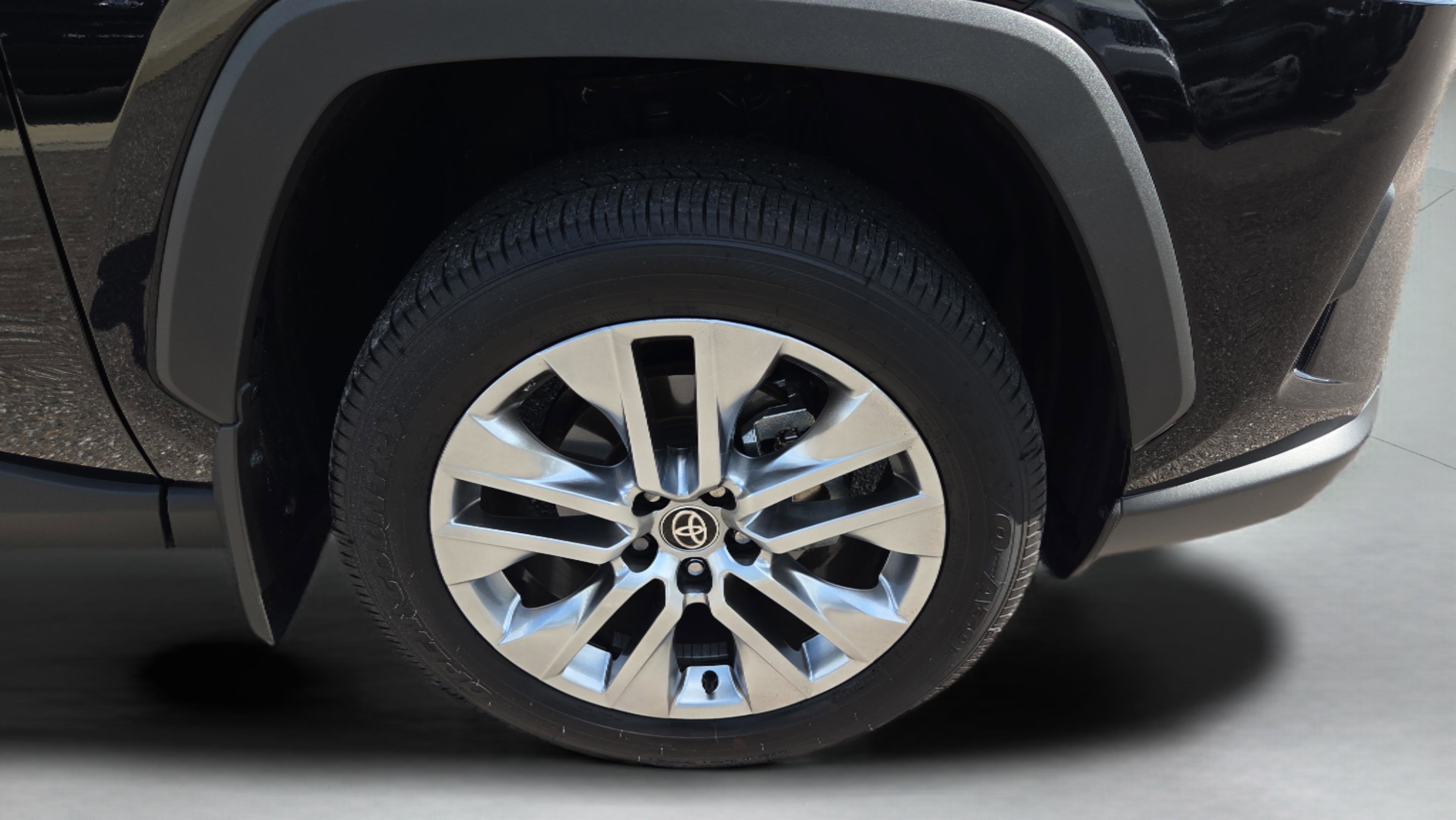Certified 2025 Toyota RAV4 XLE Premium FWD image 35