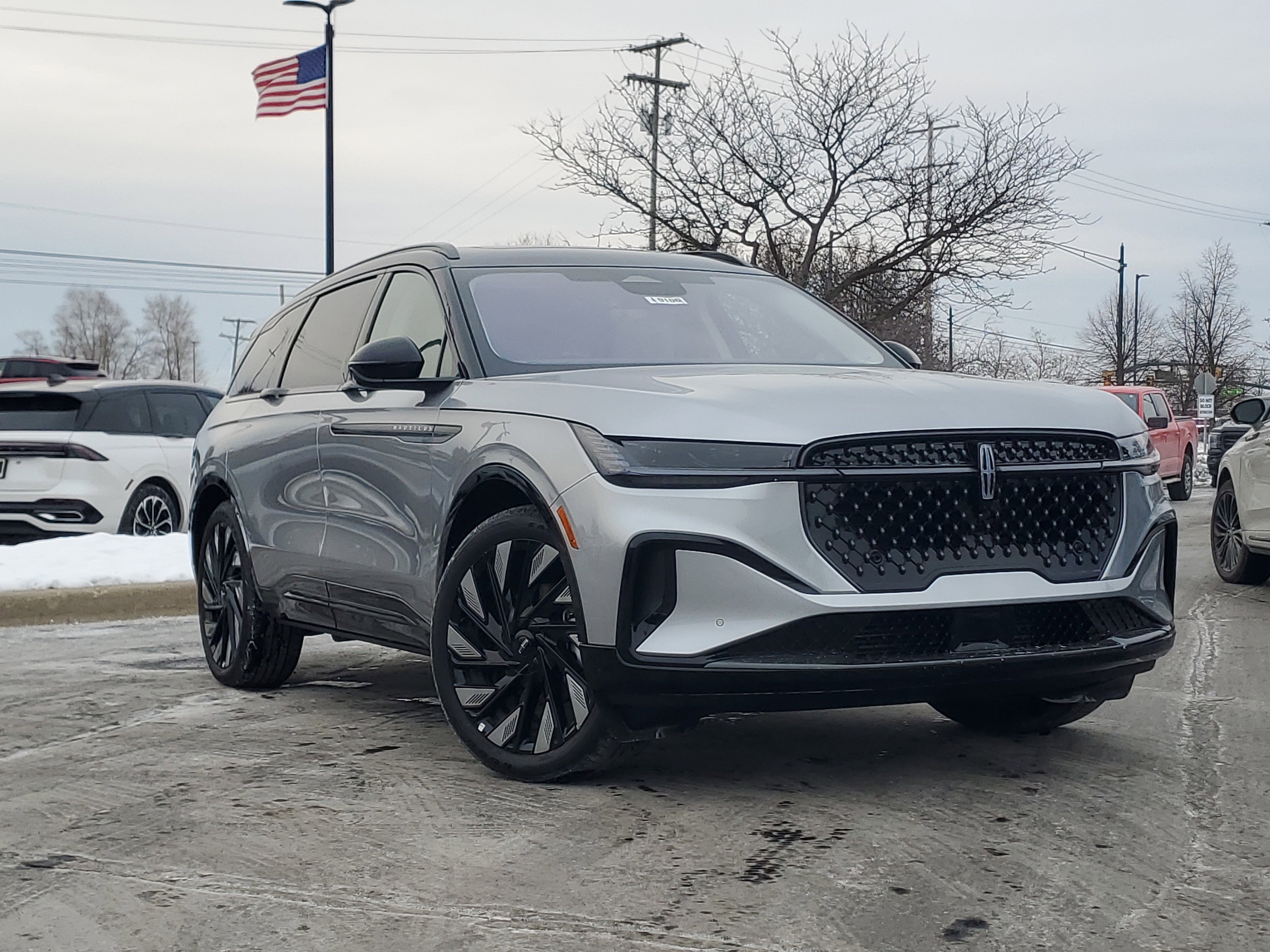 New 2026 Lincoln Nautilus Reserve w/ Jet Appearance Package
