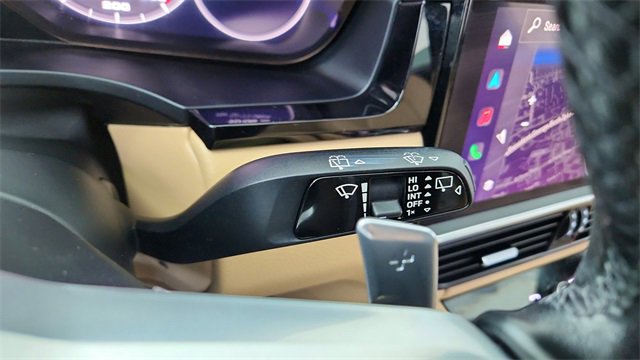 Used 2022 Porsche Cayenne image 41