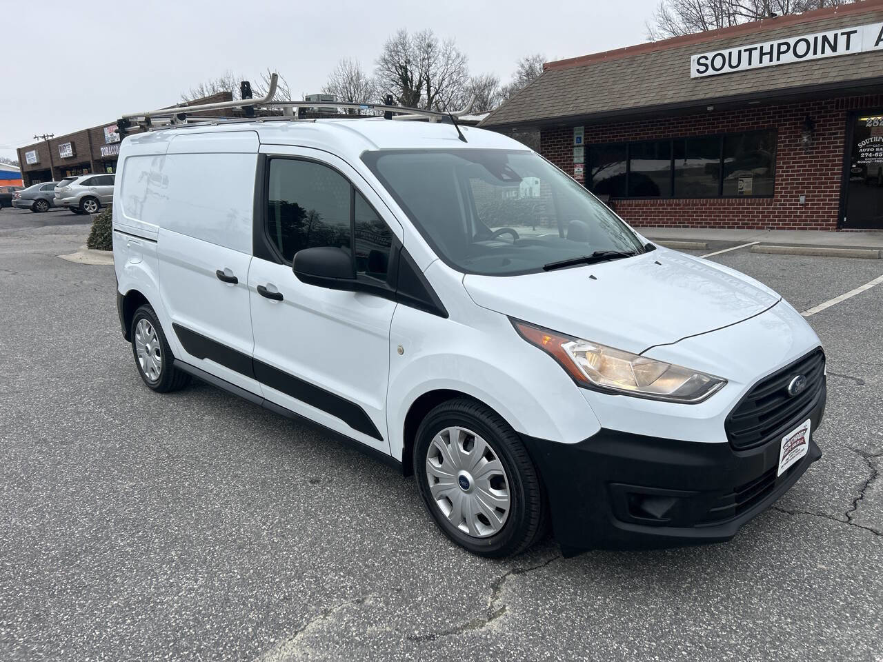 Used 2019 Ford Transit Connect XL FWD image 3