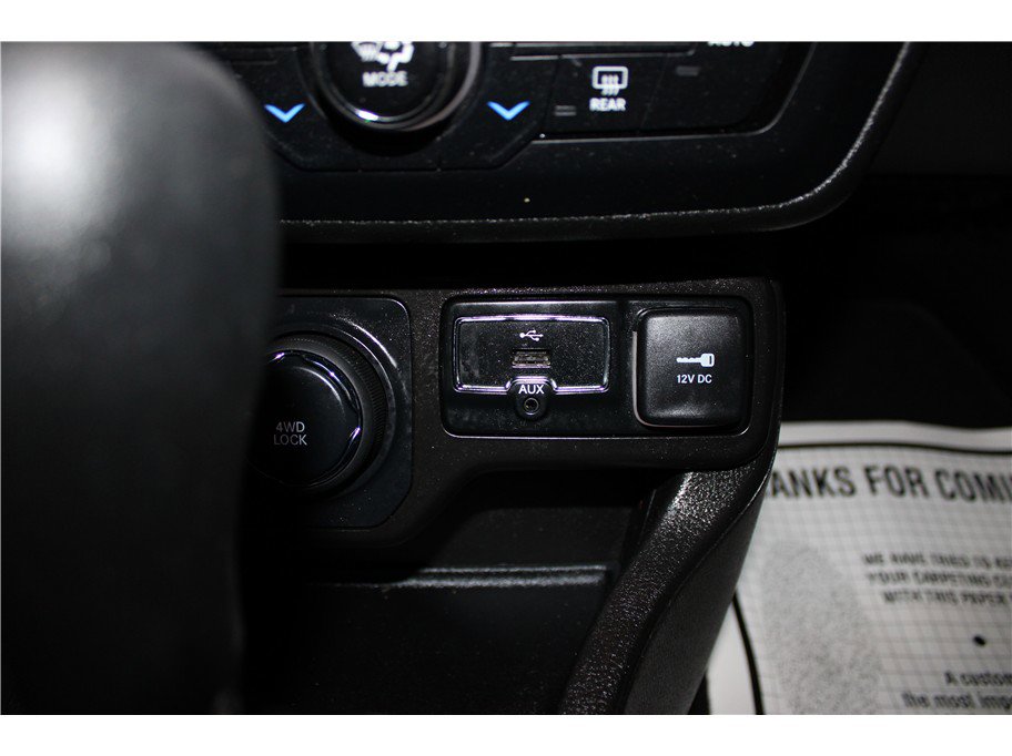 Used 2021 Jeep Renegade Sport image 33