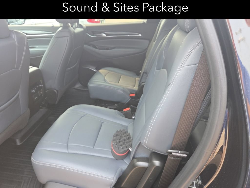 Used 2021 Buick Enclave Essence w/ Sound and Sites Package AWD/4WD image 11