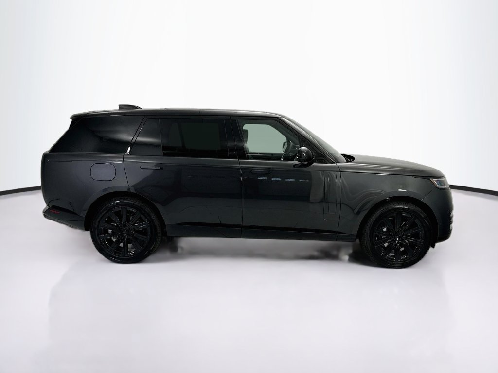 New 2026 Land Rover Range Rover Long Wheelbase SE AWD/4WD image 4