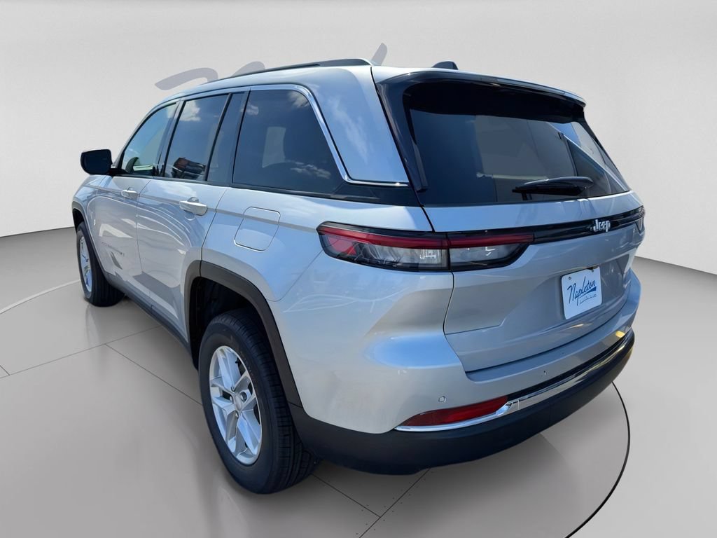 New 2026 Jeep Grand Cherokee Laredo X RWD image 8