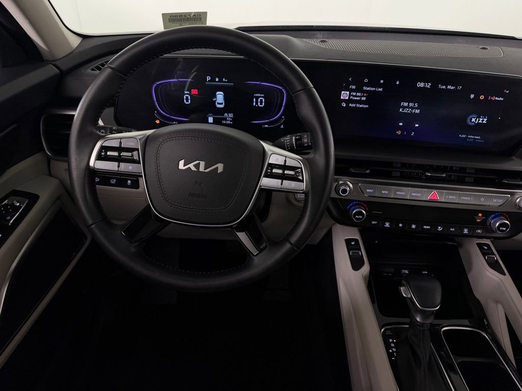 Used 2025 Kia Telluride S image 11