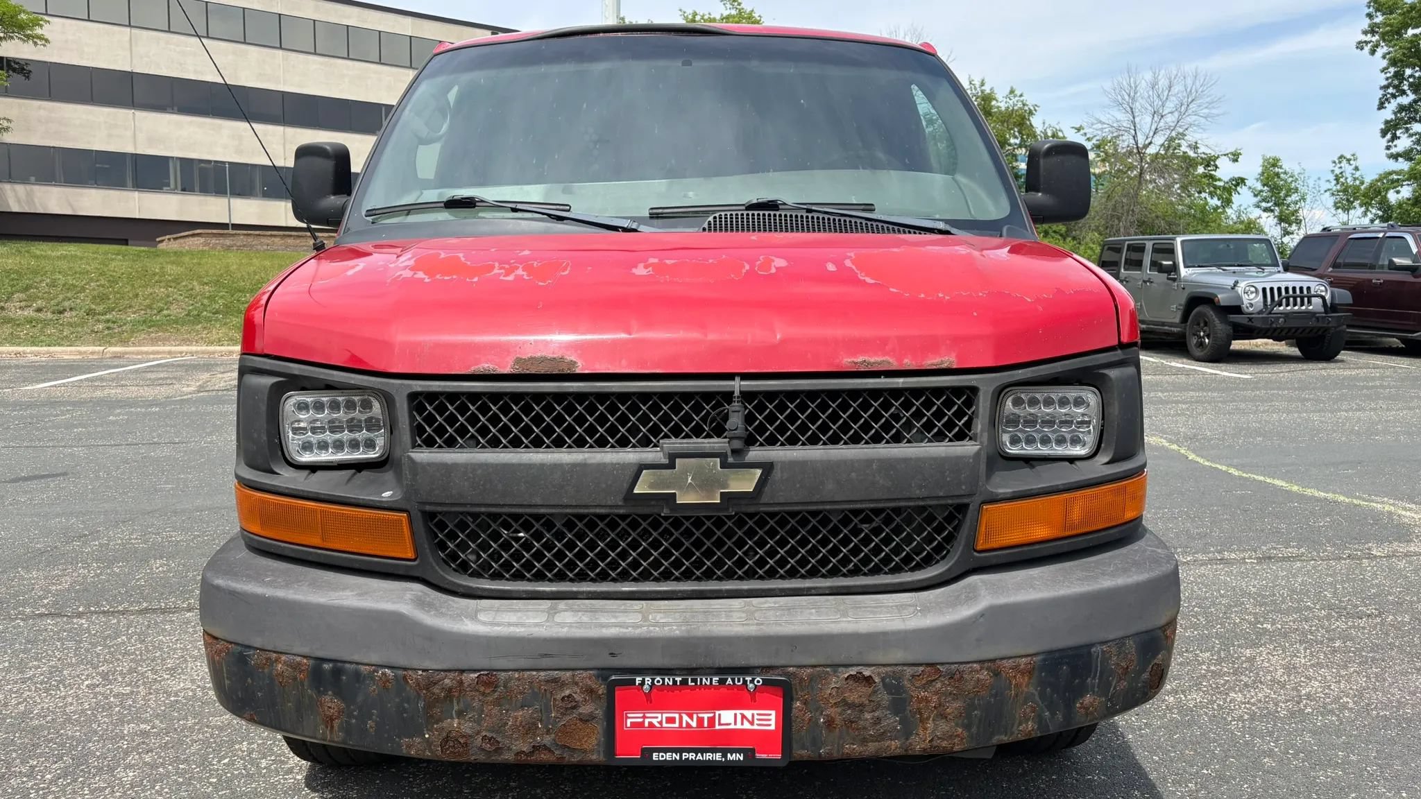 Used 2011 Chevrolet Express 2500 RWD image 14