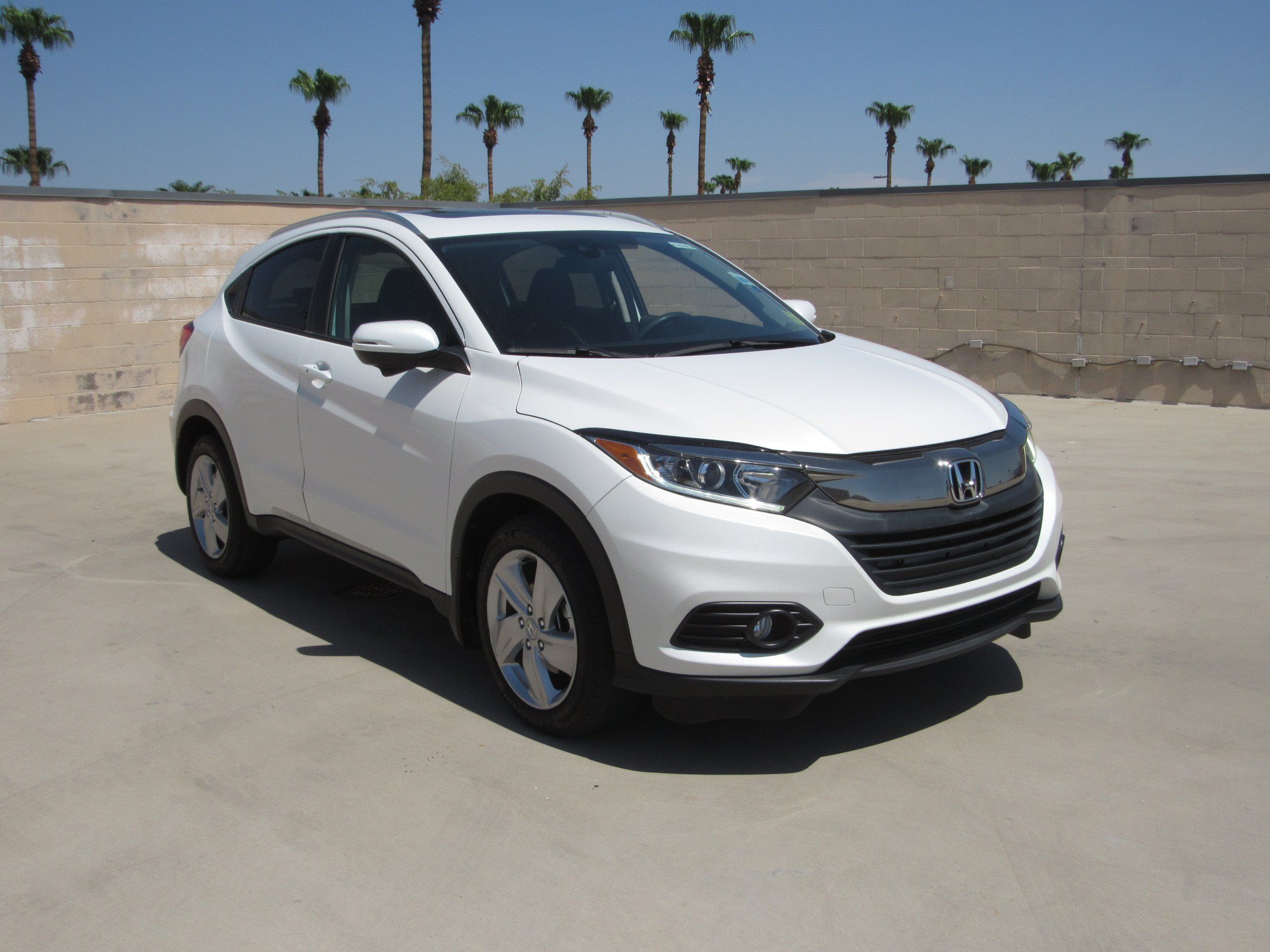 Certified 2019 Honda HR-V EX image 2