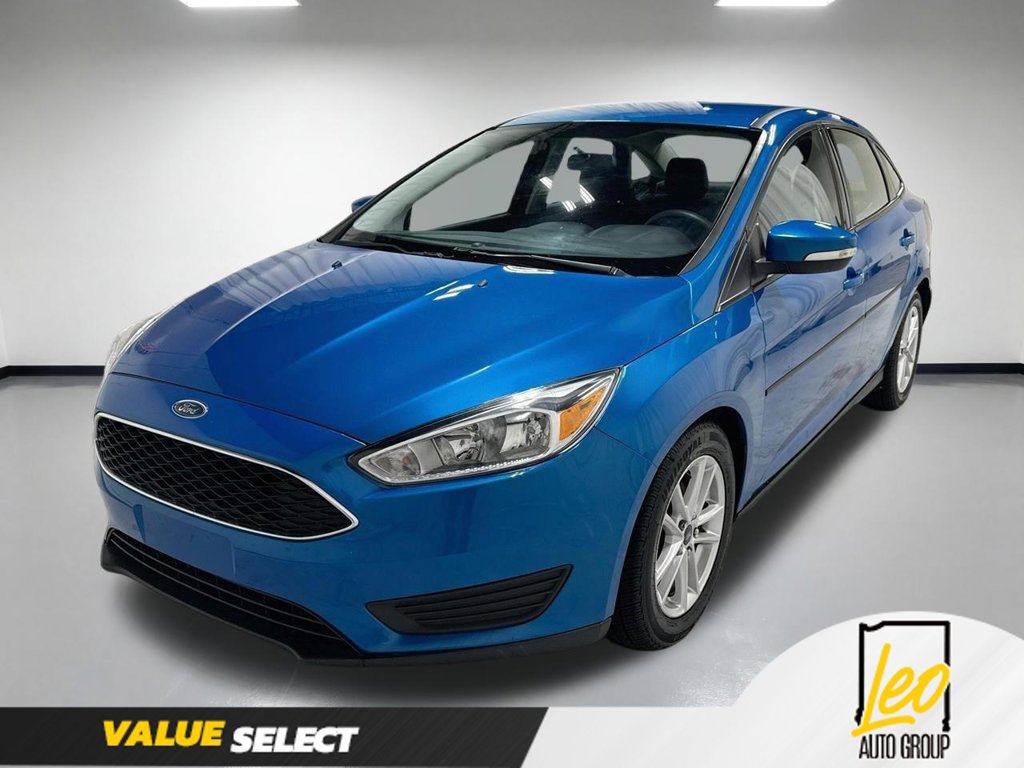 Used 2015 Ford Focus SE FWD image 1