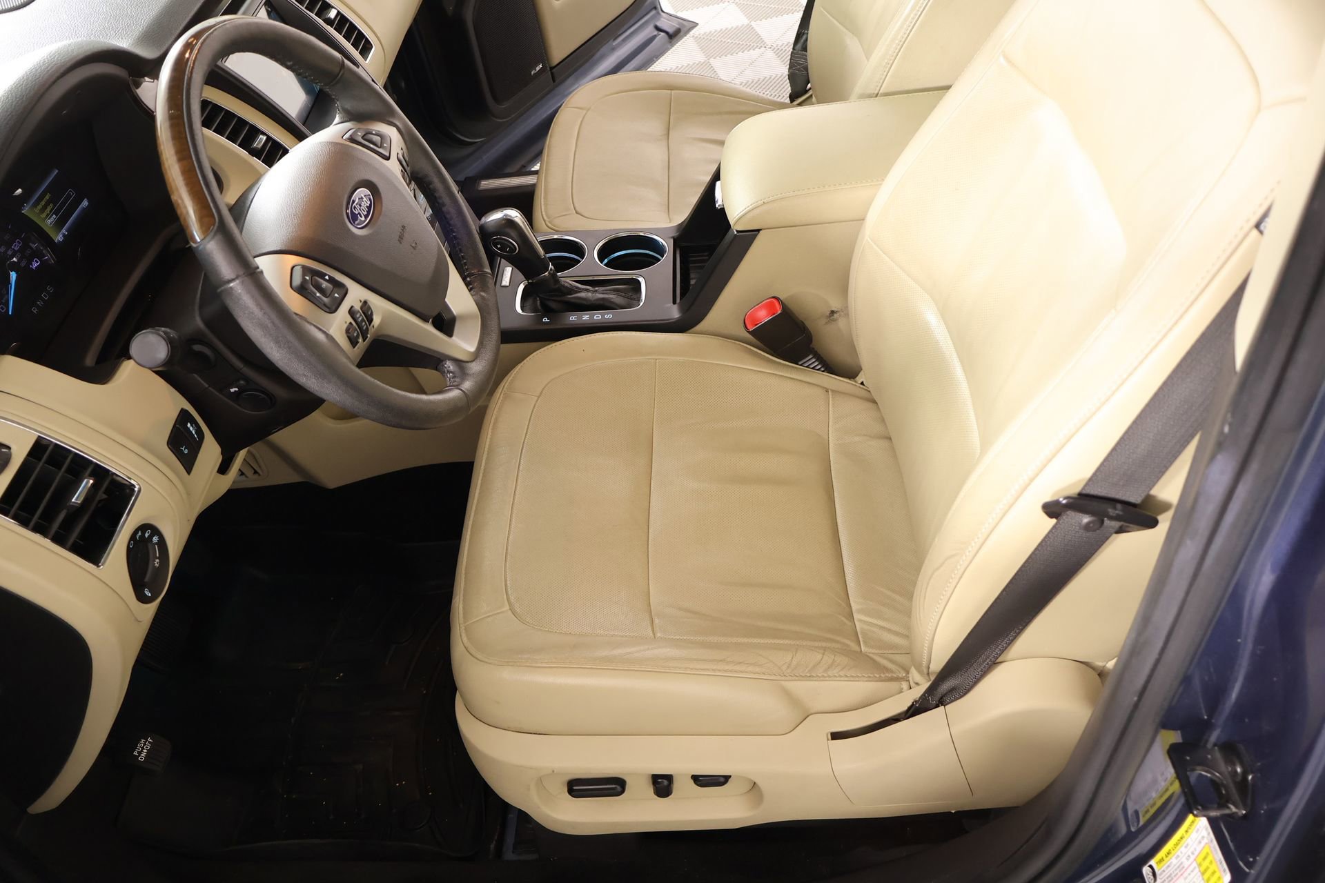 Used 2019 Ford Flex Limited w/ Equipment Group 301A image 11