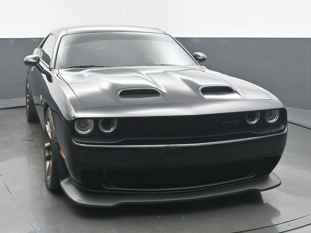 Used 2020 Dodge Challenger SRT Hellcat w/ Plus Package RWD image 8