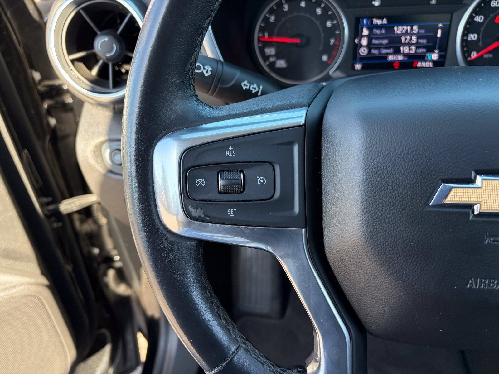 Certified 2019 Chevrolet Blazer LT FWD image 25