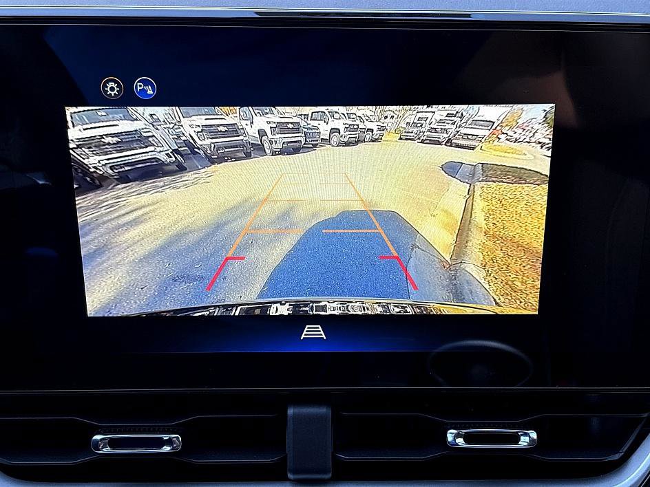 New 2026 Chevrolet Equinox LT image 18