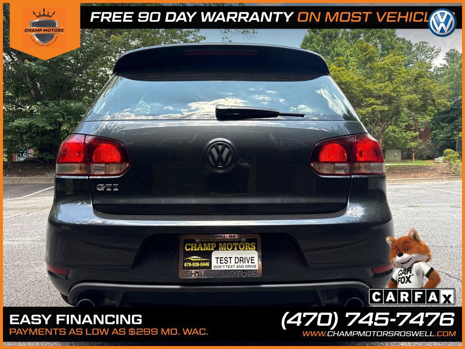 Used 2011 Volkswagen GTI 4-Door FWD image 10