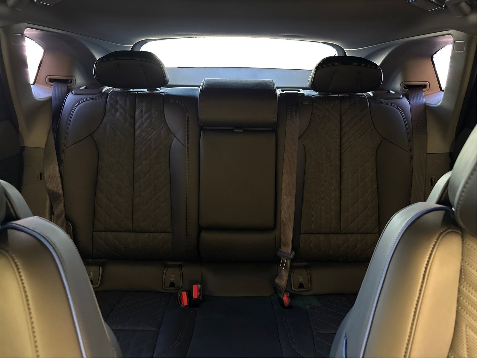 New 2026 Cadillac Optiq V image 17