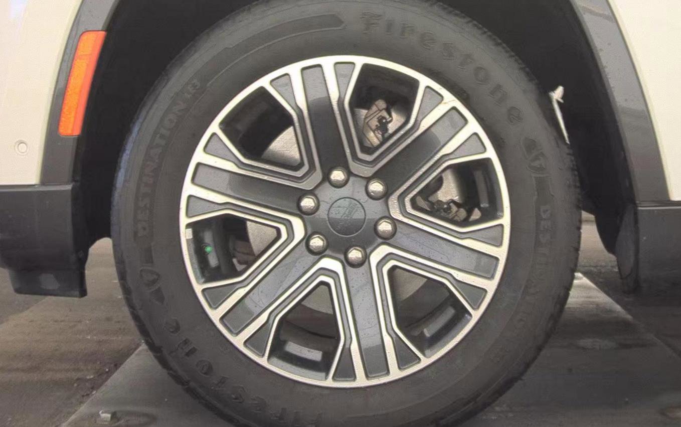 Used 2022 Jeep Wagoneer Series III image 16