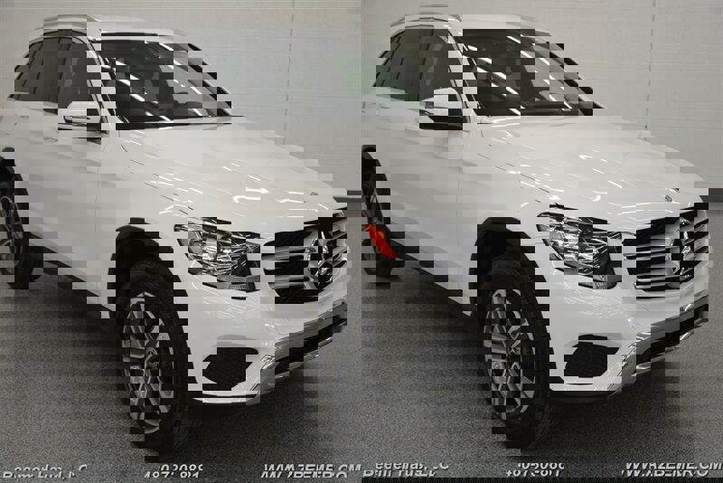 Used 2019 Mercedes-Benz GLC 300 image 7