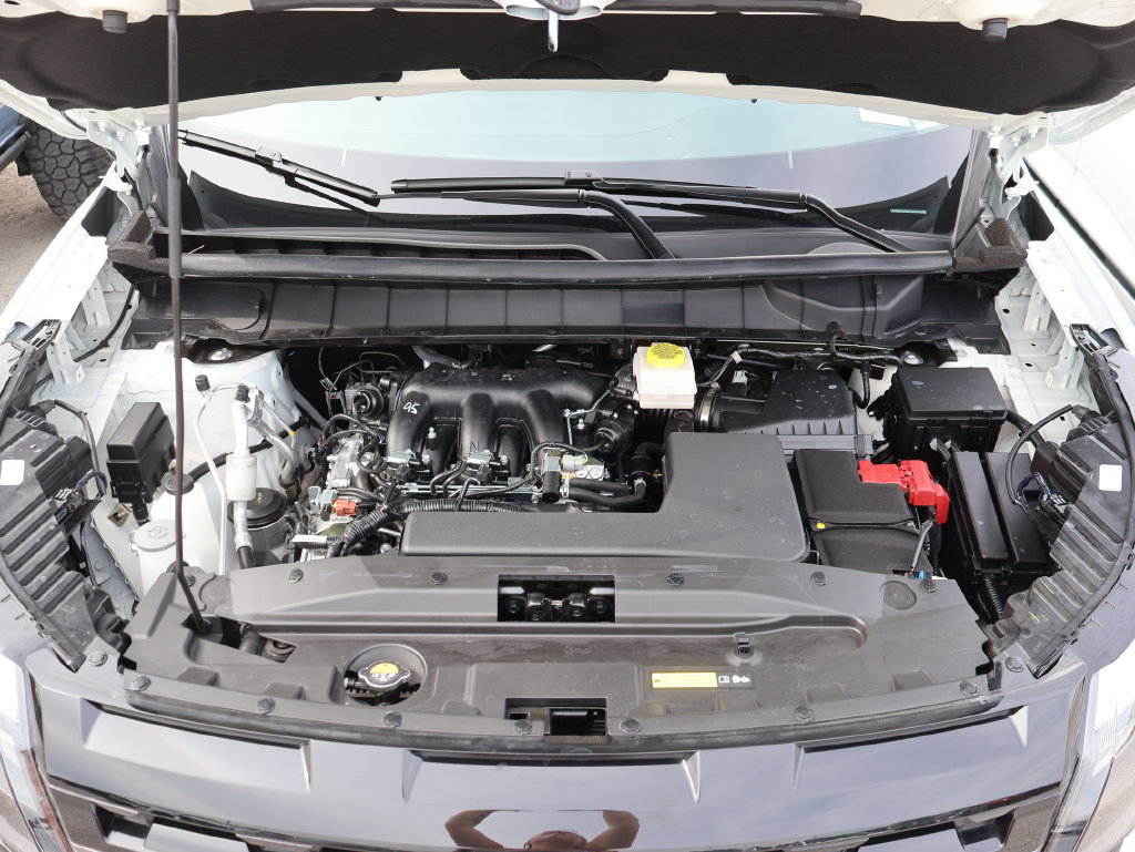 Used 2026 Nissan Pathfinder SL w/ SL Premium Package AWD/4WD image 44