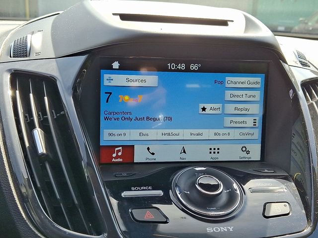 Used 2016 Ford C-MAX Energi SEL w/ Equipment Group 301A image 22