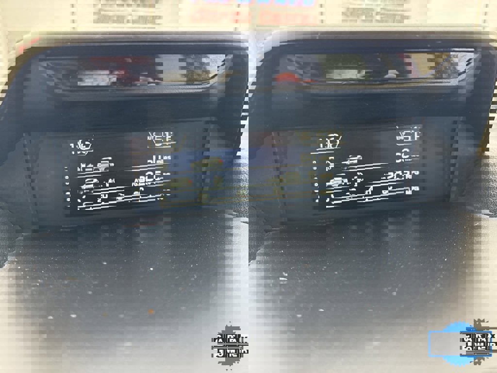 Used 2022 Subaru Forester Touring image 12