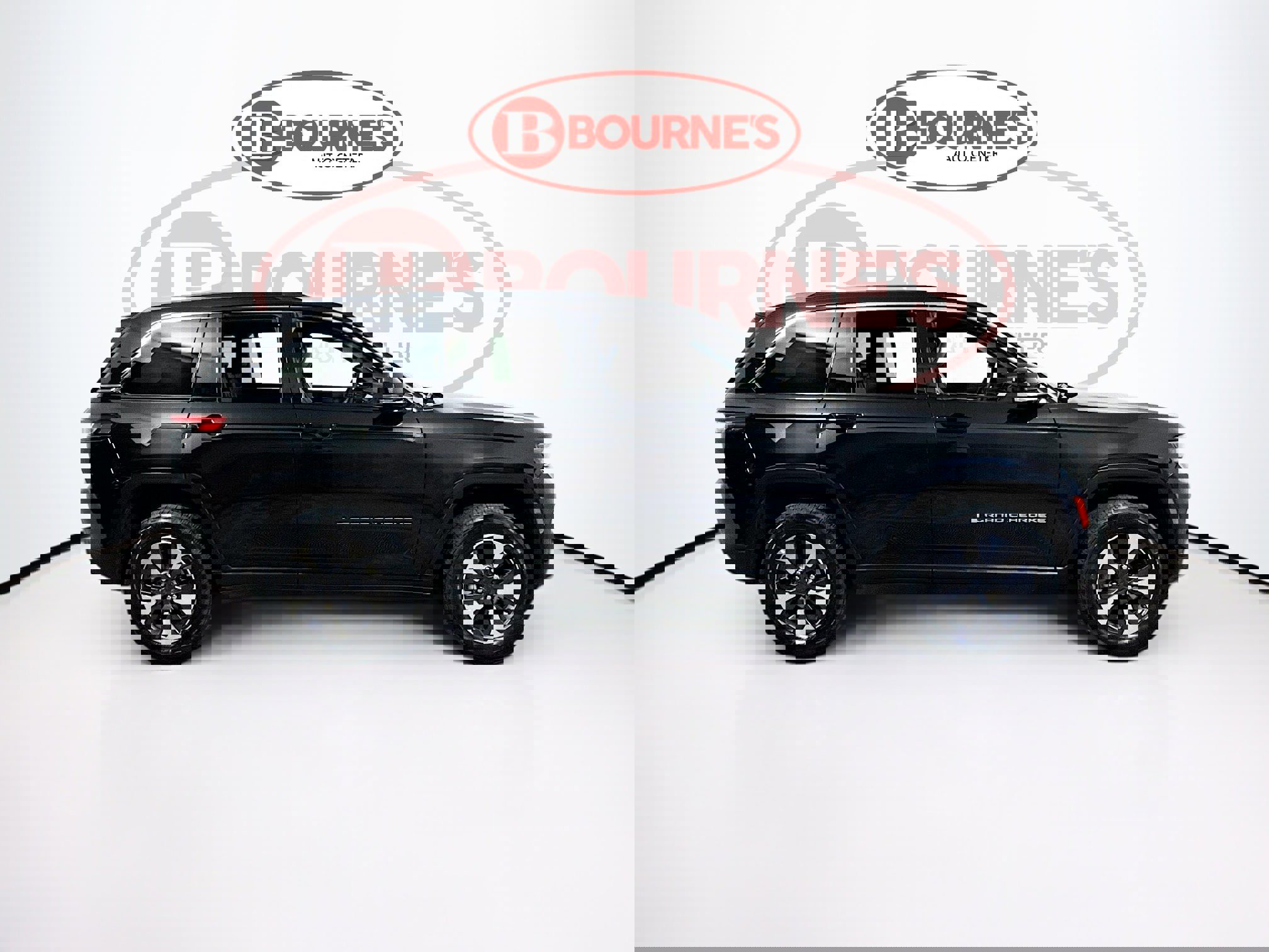 Used 2024 Jeep Grand Cherokee Limited 4xe image 13