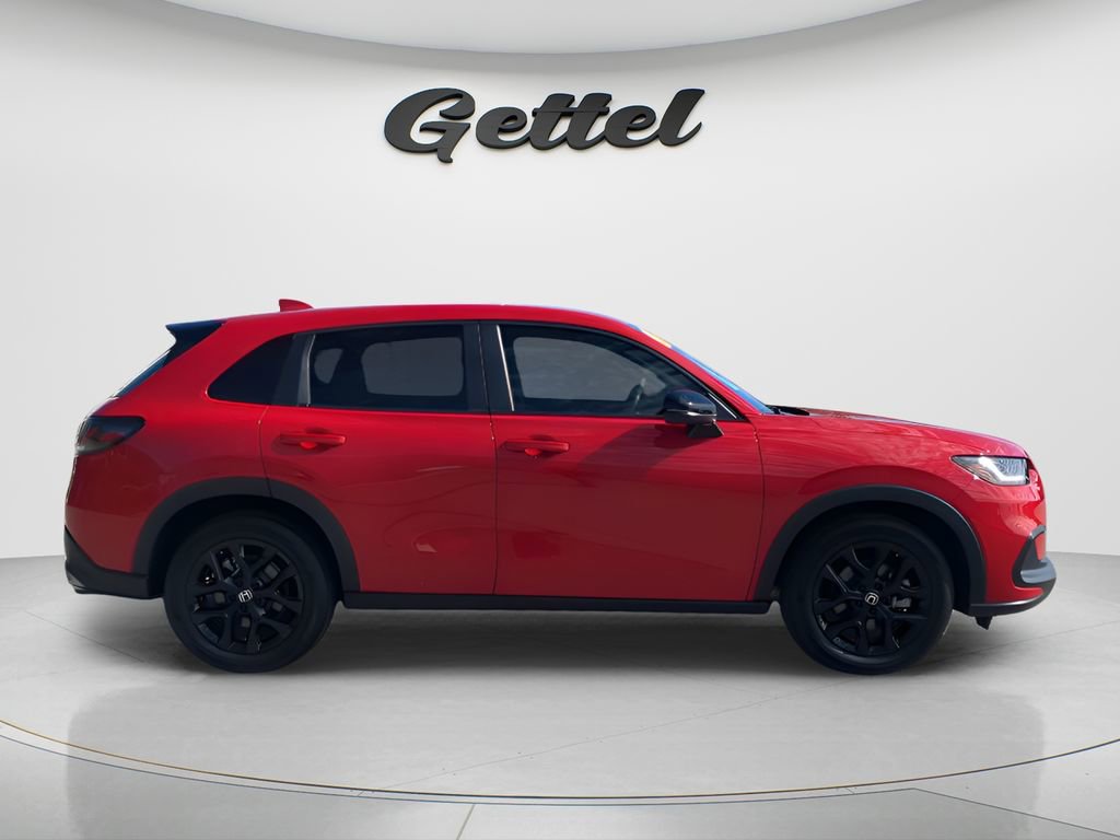 Used 2024 Honda HR-V Sport image 12
