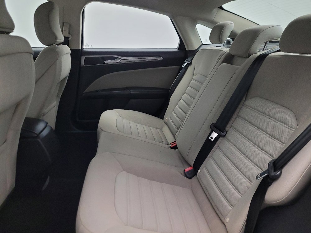 Used 2019 Ford Fusion S FWD image 18