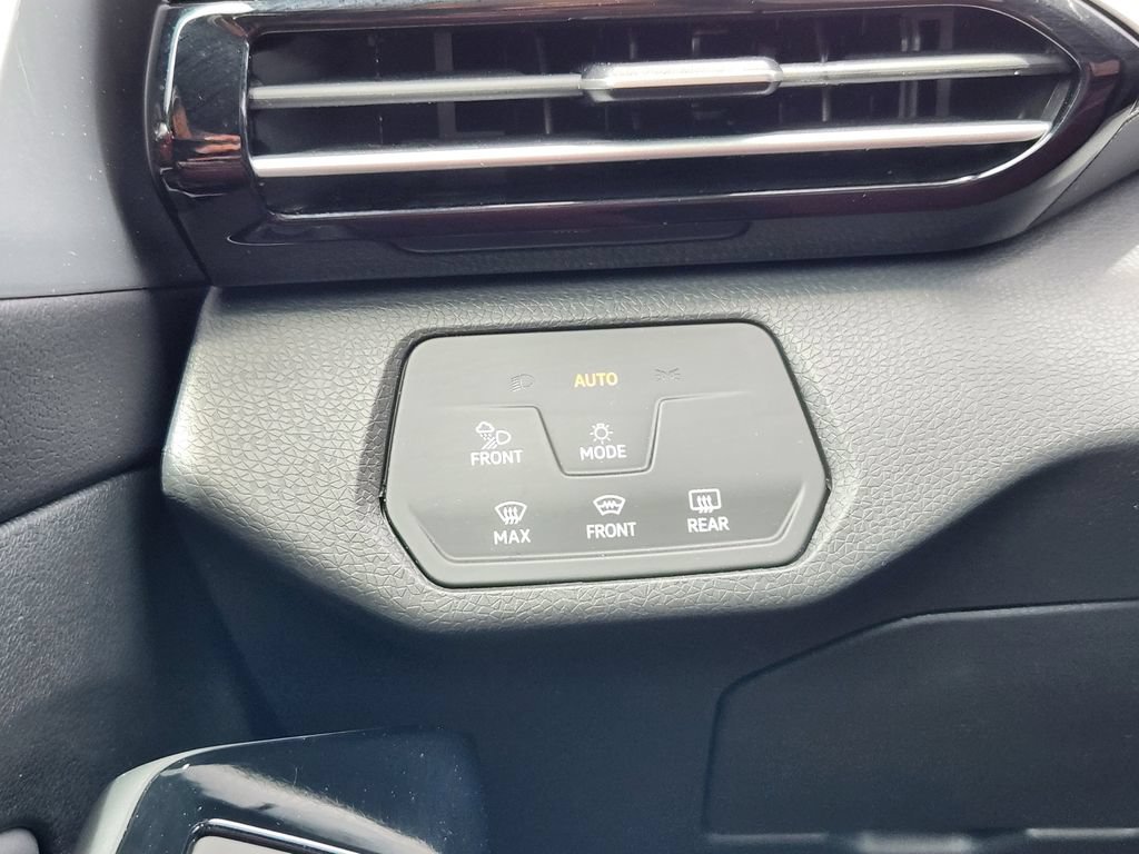 Certified 2023 Volkswagen ID.4 Pro S Plus AWD/4WD image 18