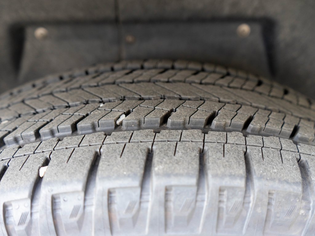 Used 2025 GMC Sierra EV Denali image 34