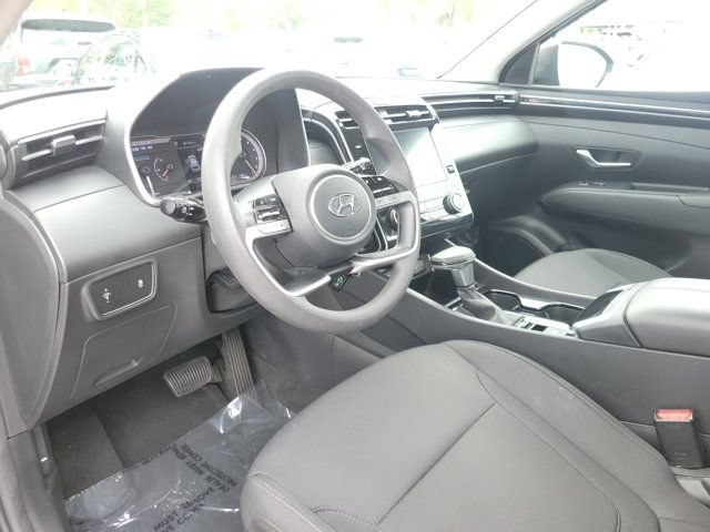 Certified 2024 Hyundai Tucson SE FWD image 12