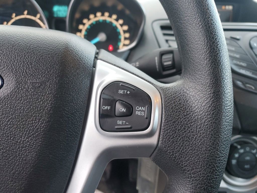 Used 2018 Ford Fiesta SE image 17