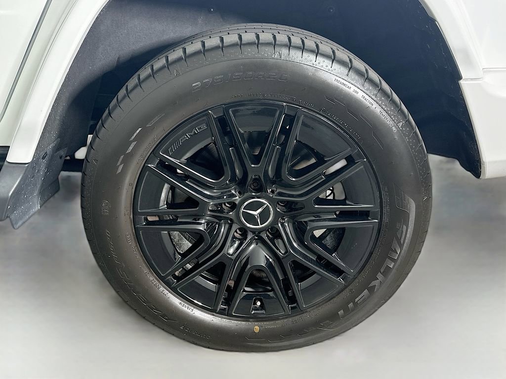 Used 2025 Mercedes-Benz G 550 image 32